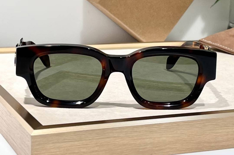 glasses