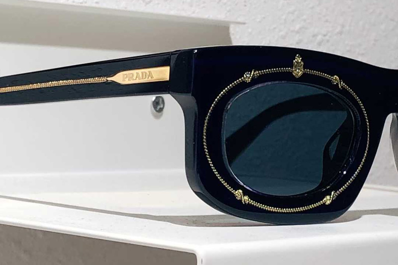 glasses