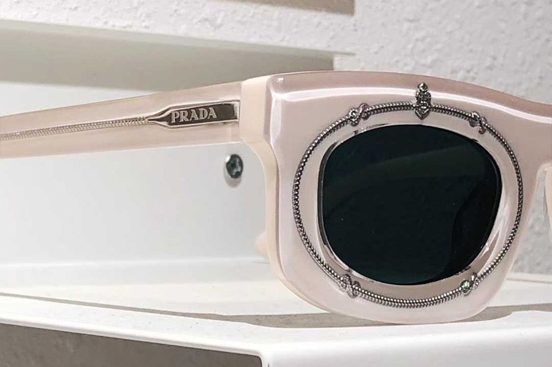 glasses