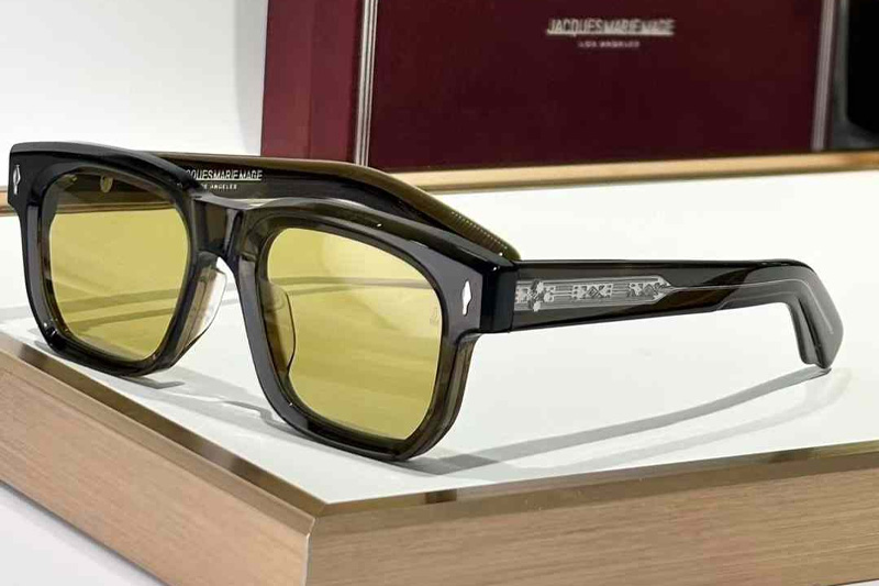 glasses