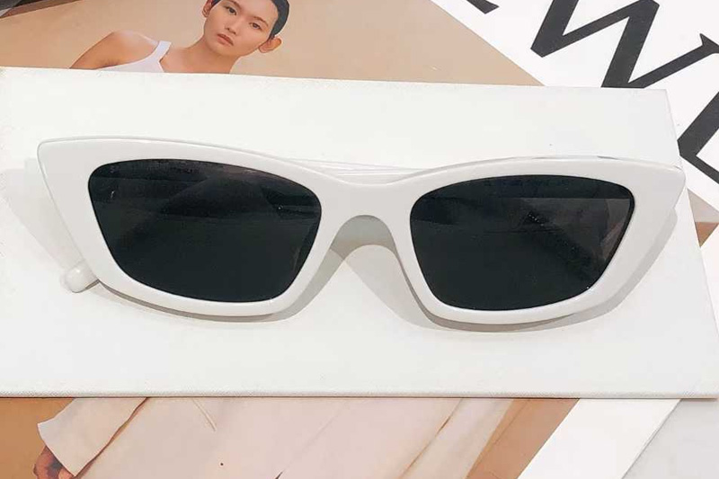 glasses