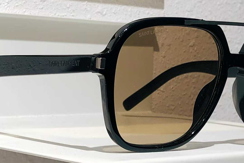 glasses