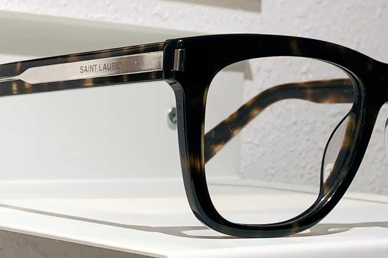 glasses