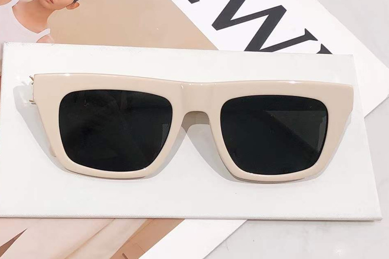 glasses