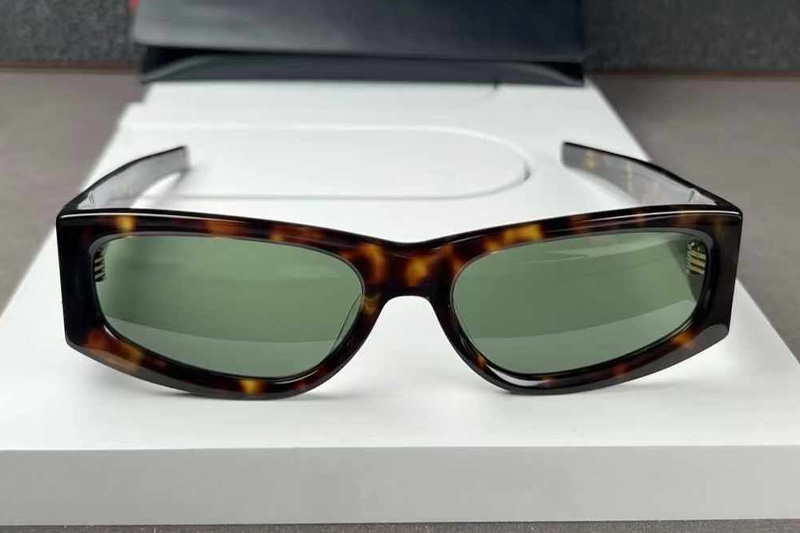 glasses