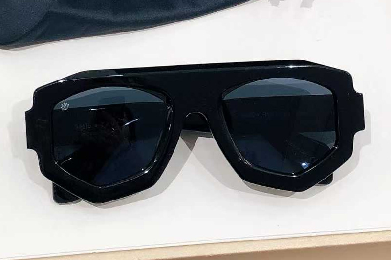 glasses