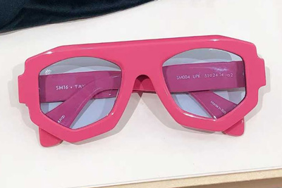 SM004