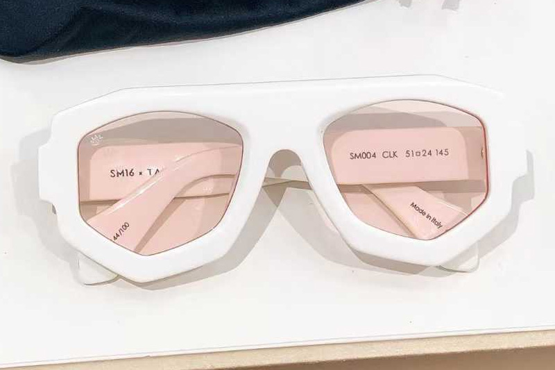 glasses