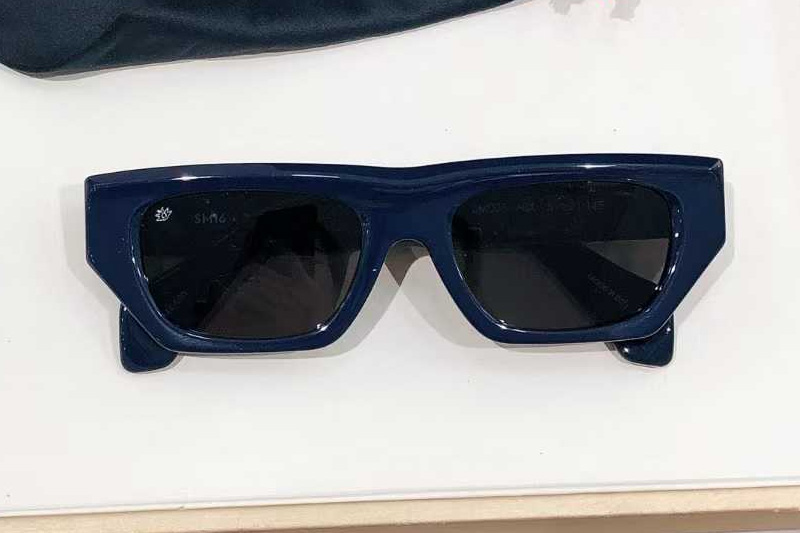 glasses
