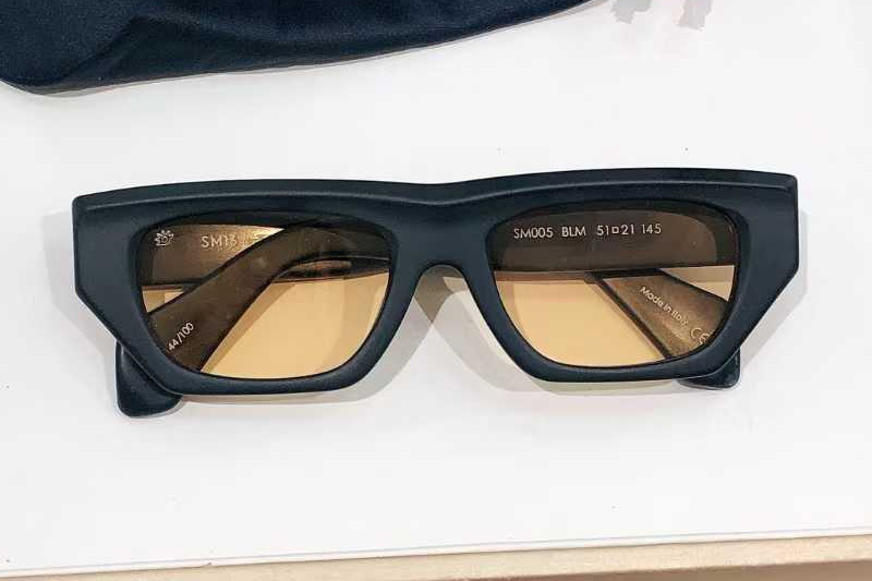 glasses