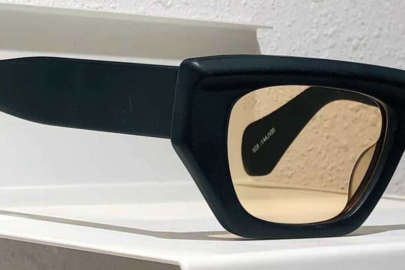 glasses