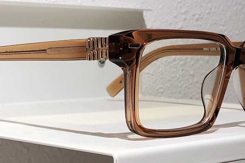 glasses