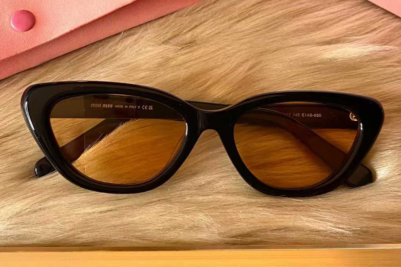glasses