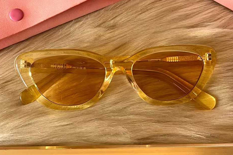 glasses