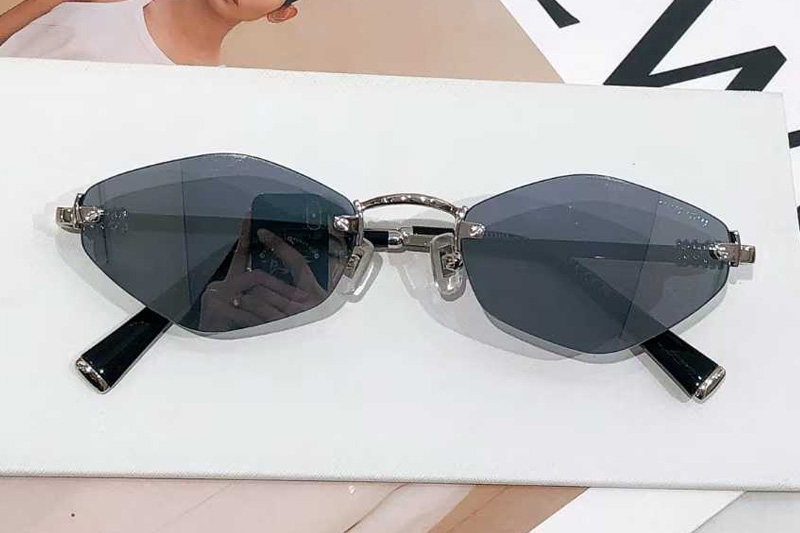 glasses
