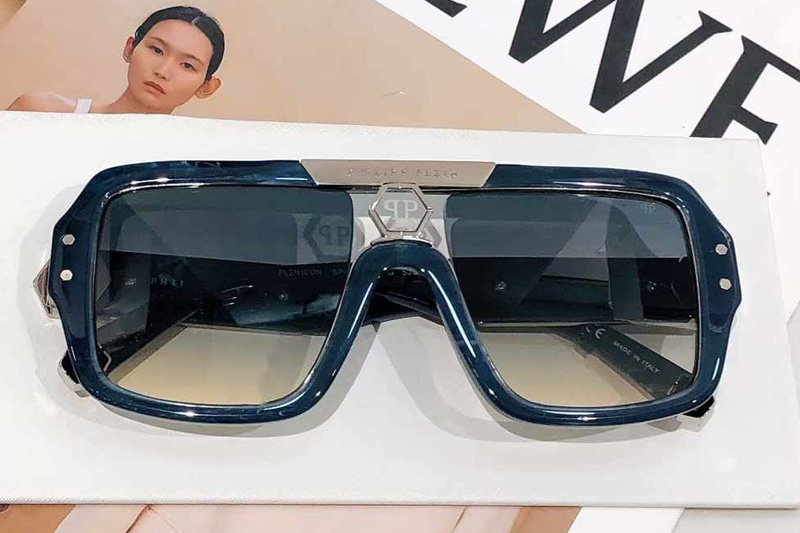 glasses
