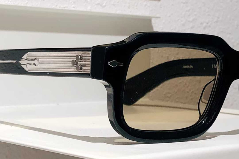 glasses