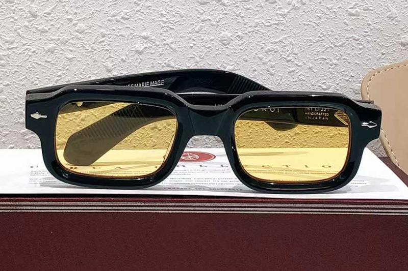 glasses