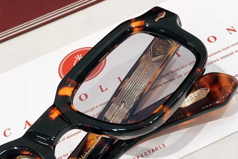 glasses