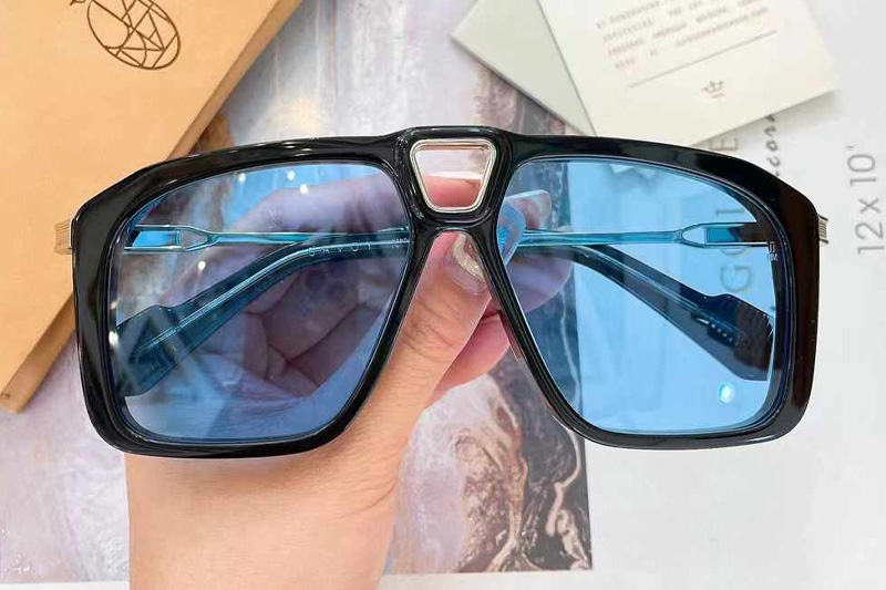 glasses