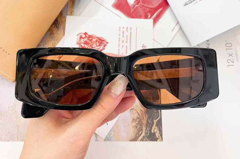 glasses