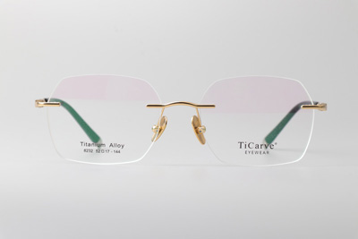 TC8232
