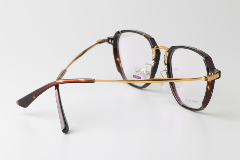 glasses