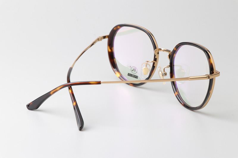 glasses