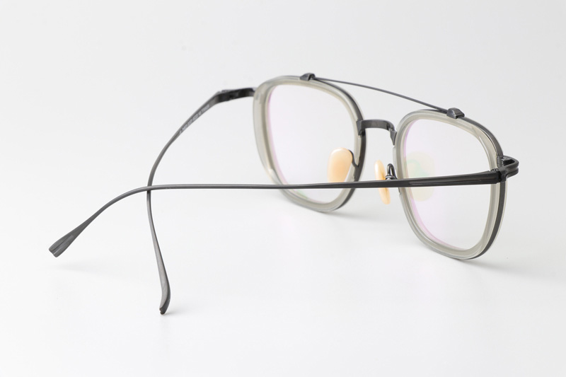 glasses