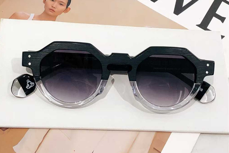 glasses