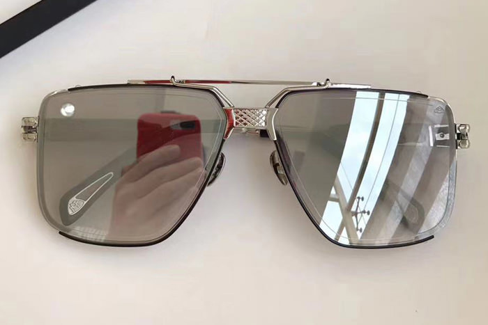 glasses