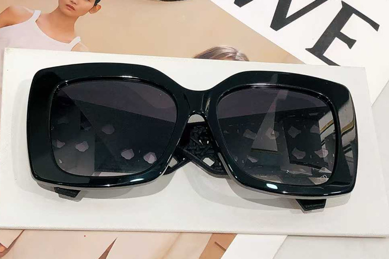 glasses