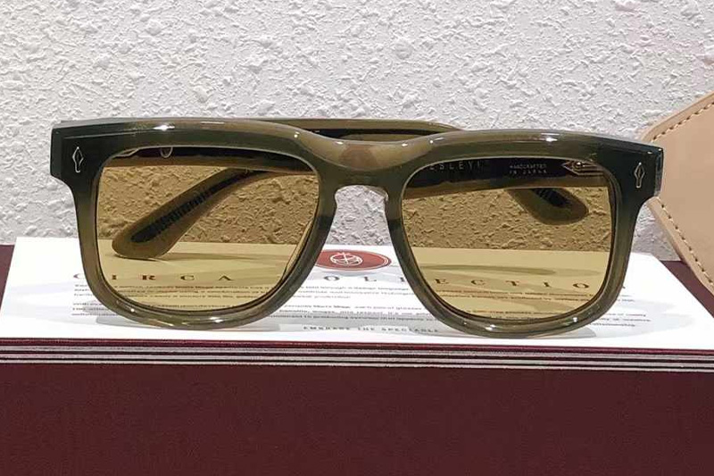 glasses