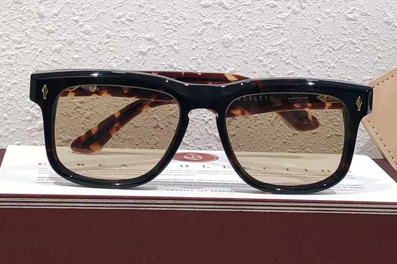 glasses