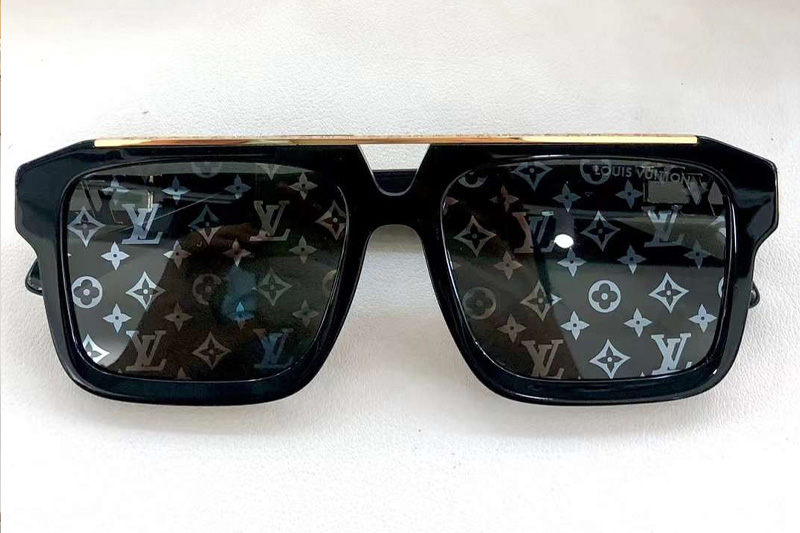 glasses