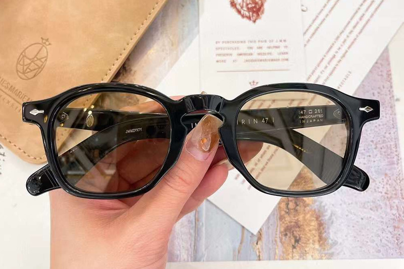 glasses