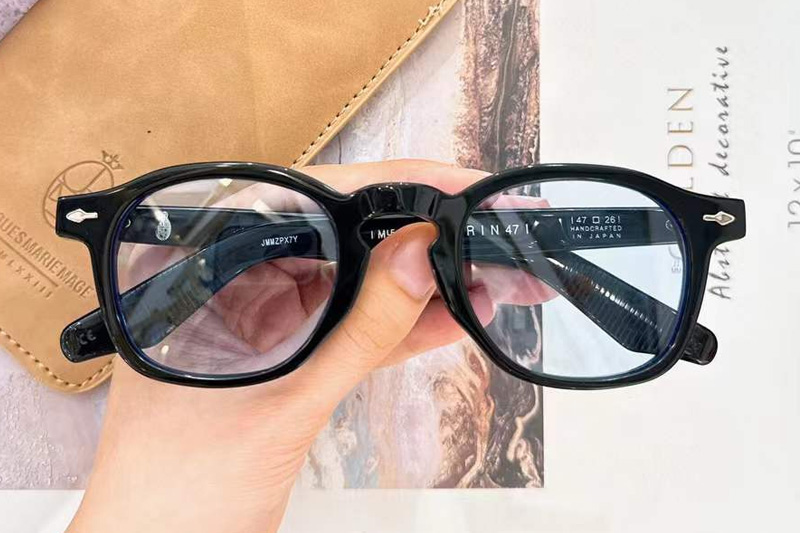 glasses